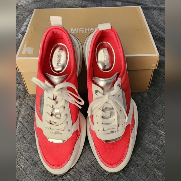 Michael Kors Women's Red Sneakers - Picture 4 of 12